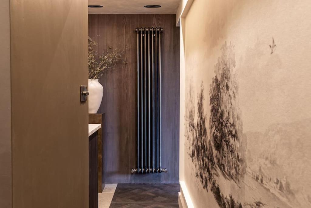 Alfred'S Ramsbottom - Suite One Экстерьер фото